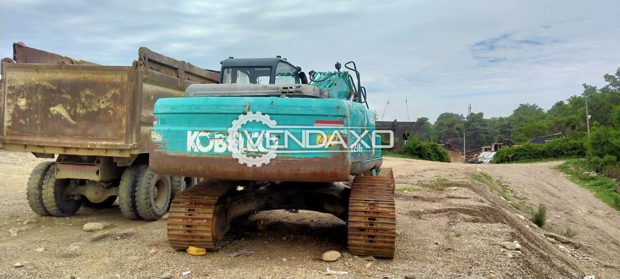 Kobelco SK210LC-8 Excavator - 158 HP, 2012 Model