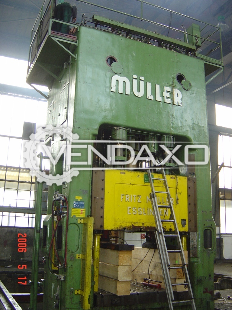 Muller Hydraulic Press Machine - 630 Ton