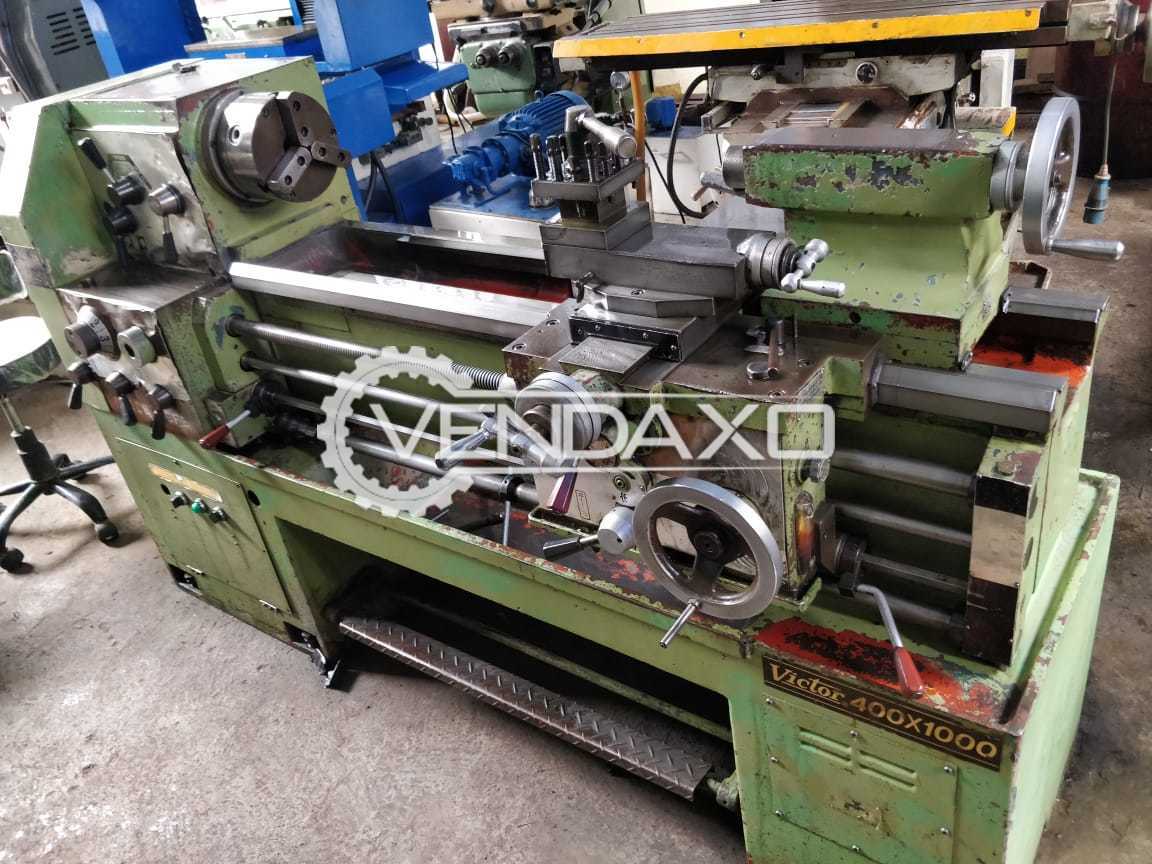 Used Victor Make Lathe Machine Distance Between Centers 1000